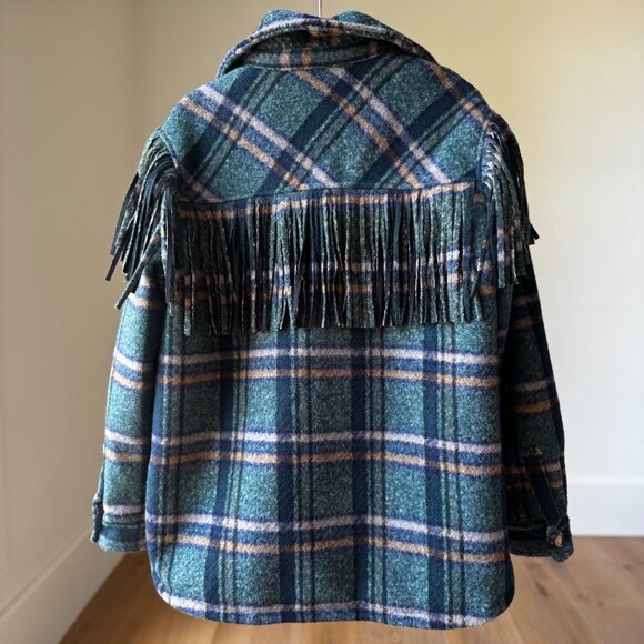 Green BLANKNYC Fringe Plaid Shacket • Medium Loose Fit • Fall Winter must have - Picture 12 of 16